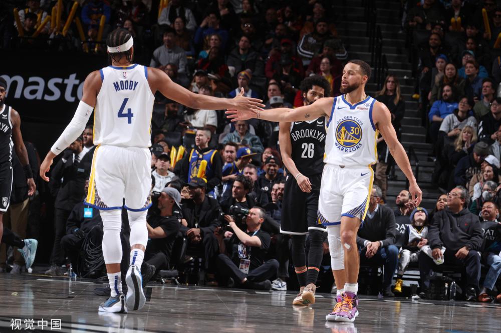 疑正面臨著 疑正面臨著