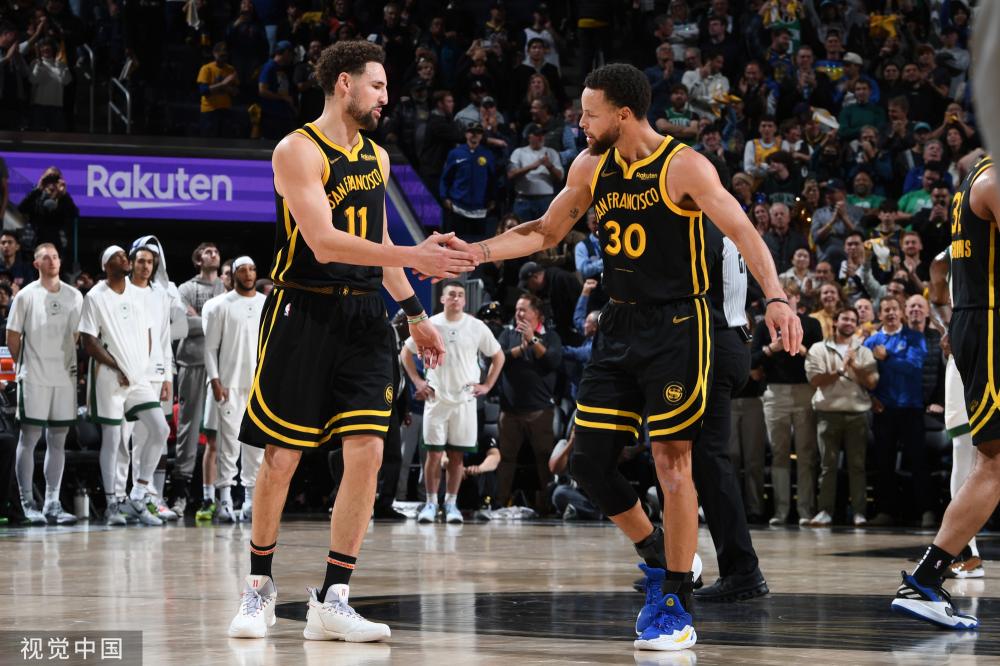 背后都有复 背后都有复