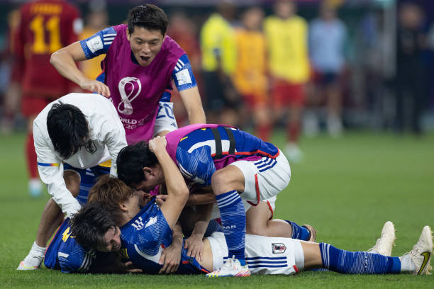 也是一场对 也是一场对